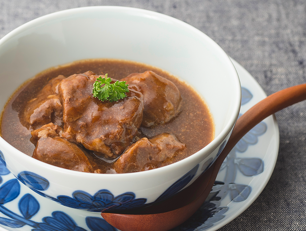 薩摩牛すね肉の 赤ワイン煮込み